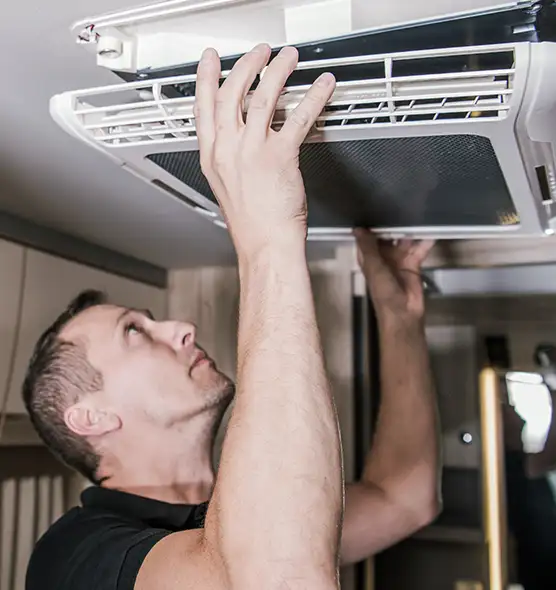  Professional Licensed And Insured Cleaners in Saco, ME